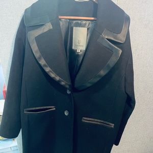 Vera wang jacket large